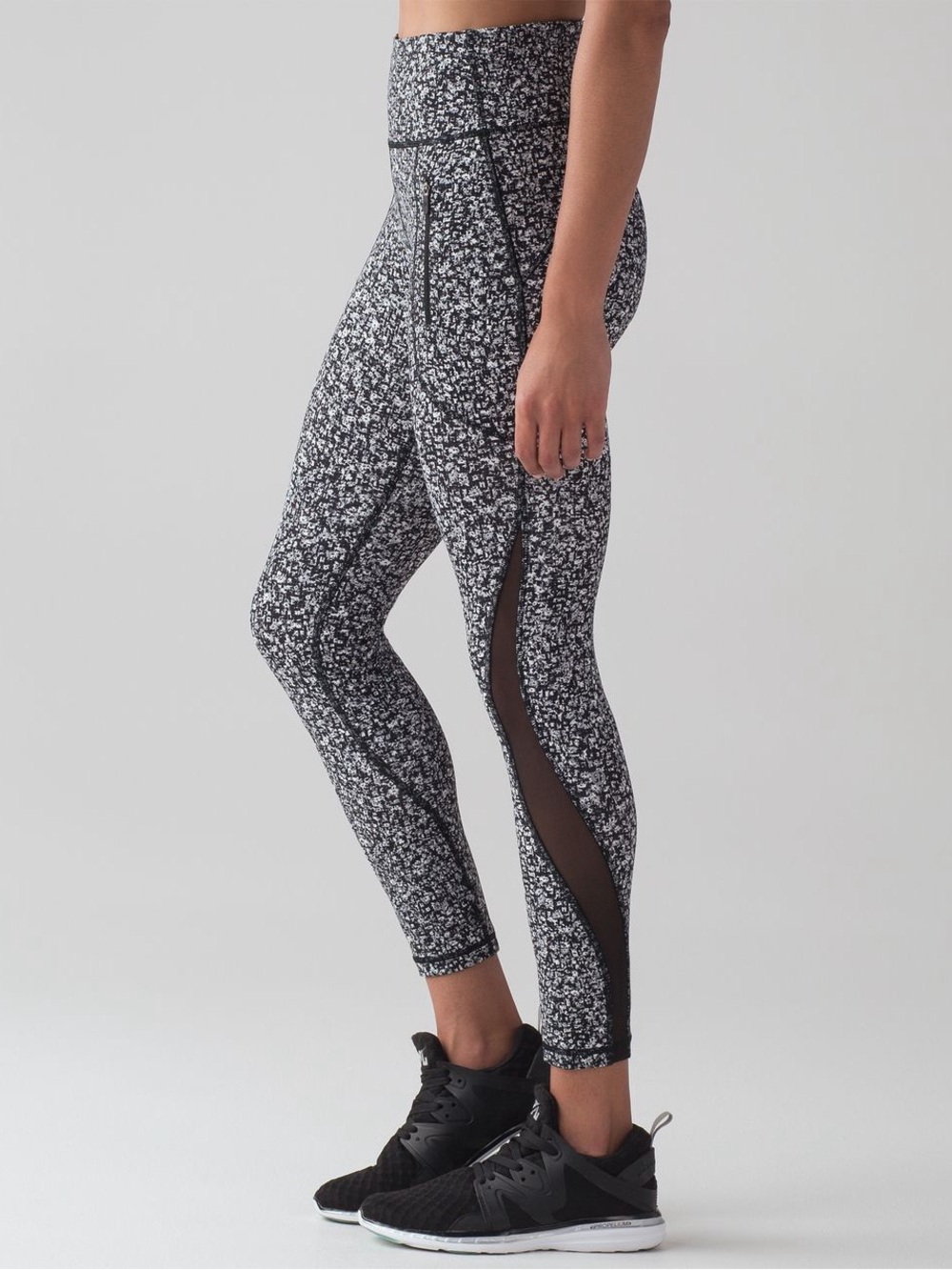 Lululemon Invigorate 7/8 Tight High Rise Activewear Running Workout Gym Leggings